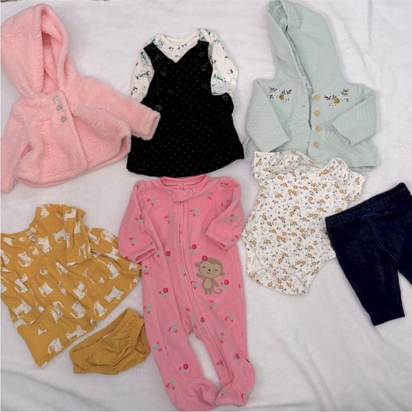 bundle baby girl newborn and 0-3 months Carter’s and Catherine M. - Picture 1 of 11